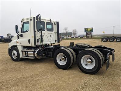 2018 FREIGHTLINER CONVENTIONAL CASCADIA   - Photo 1 - Spring Valley, MN 55975