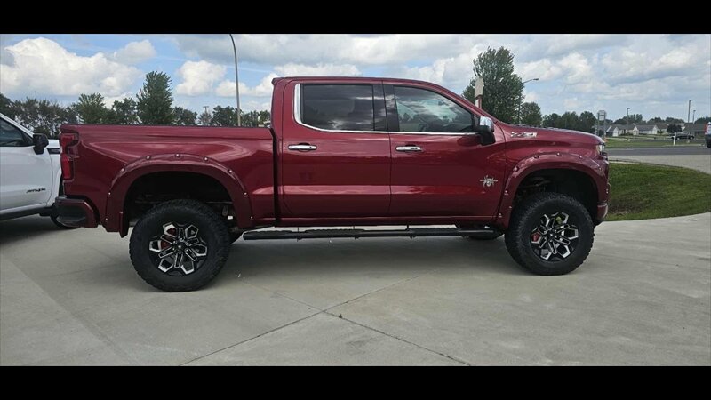 2020 Chevrolet Silverado 1500 LTZ   - Photo 1 - Spring Valley, MN 55975