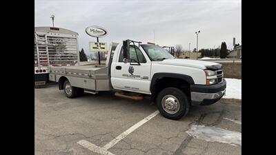2006 Chevrolet Silverado 3500 CAB & CHASSIS Truck
