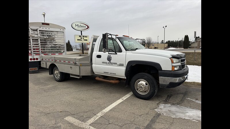 2006 Chevrolet Silverado 3500 CAB & CHASSIS  