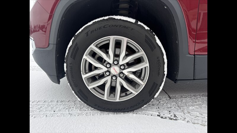 2017 GMC Acadia SLE-2 - Photo 21 - Spring Valley, MN 55975