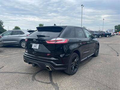 2019 Ford Edge ST   - Photo 8 - Spring Valley, MN 55975
