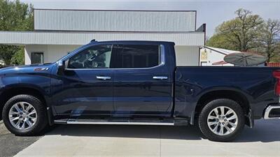 2022 Chevrolet Silverado 1500 Limited LTZ   - Photo 5 - Spring Valley, MN 55975