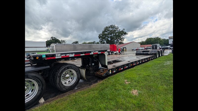 2016 Trail King «model» - Photo 2 - Spring Valley, MN 55975