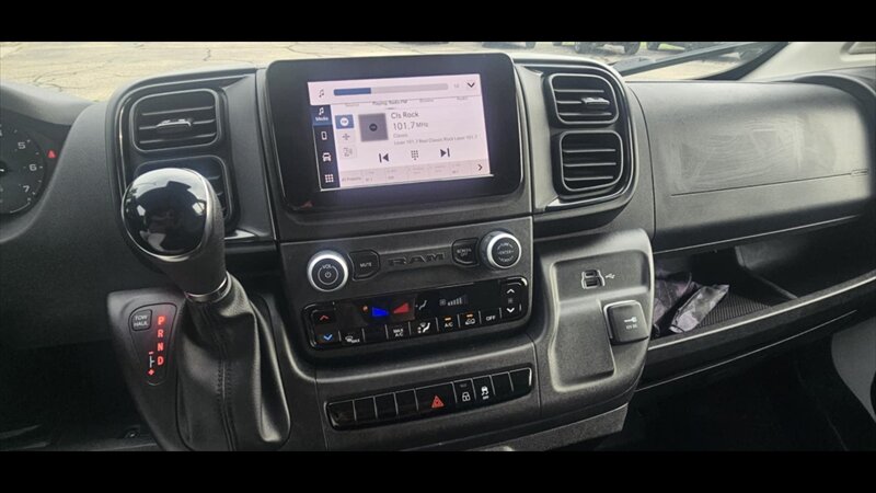 2023 RAM ProMaster 2500 136 WB - Photo 20 - Spring Valley, MN 55975