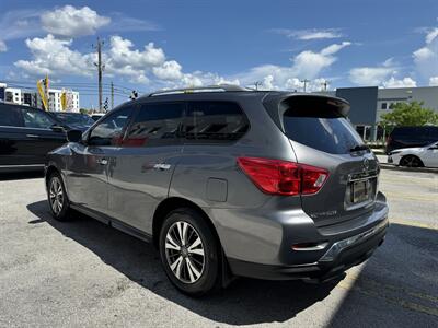 2018 Nissan Pathfinder SV   - Photo 8 - Miami, FL 33155