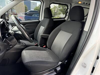 2019 RAM ProMaster City Tradesman SLT   - Photo 17 - Miami, FL 33155