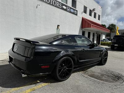 2005 Ford Mustang GT Deluxe   - Photo 11 - Miami, FL 33155