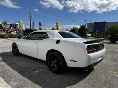 2019 Dodge Challenger R/T Scat Pack   - Photo 9 - Miami, FL 33155