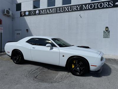 2019 Dodge Challenger R/T Scat Pack   - Photo 2 - Miami, FL 33155