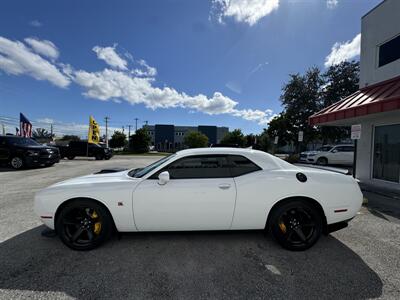 2019 Dodge Challenger R/T Scat Pack   - Photo 8 - Miami, FL 33155