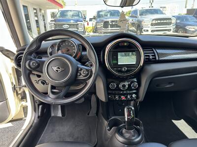 2021 MINI Hardtop 4 Door Cooper S   - Photo 20 - Miami, FL 33155