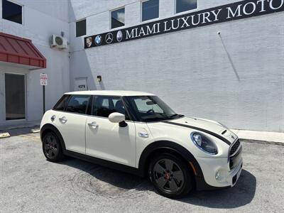 2021 MINI Hardtop 4 Door Cooper S   - Photo 2 - Miami, FL 33155