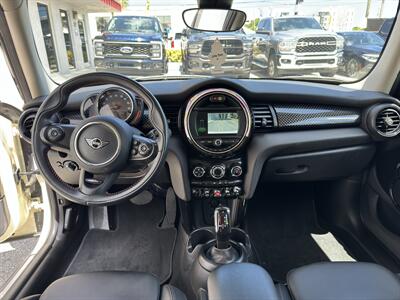 2021 MINI Hardtop 4 Door Cooper S   - Photo 21 - Miami, FL 33155