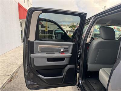 2020 RAM 1500 Classic SLT   - Photo 22 - Miami, FL 33155