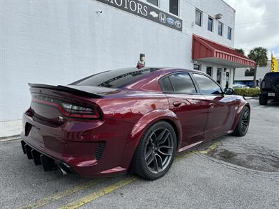 2020 Dodge Charger Scat Pack   - Photo 11 - Miami, FL 33155