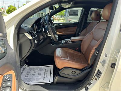 2016 Mercedes-Benz GLE 450 AMG   - Photo 14 - Miami, FL 33155