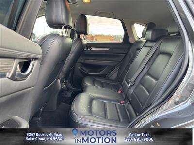 2019 Mazda CX-5 Grand Touring Reserve AWD w/Sunroof - Photo 14 - Saint Cloud, MN 56301