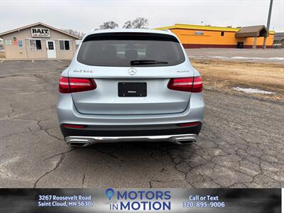 2018 Mercedes-Benz GLC 300 4MATIC - Photo 4 - Saint Cloud, MN 56301