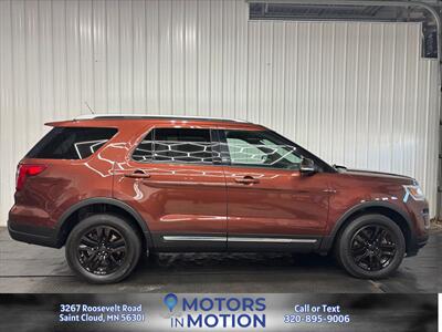 2018 Ford Explorer XLT 4WD w/Sunroof - Photo 6 - Saint Cloud, MN 56301