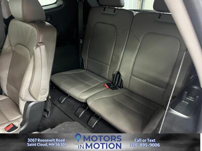 2015 Hyundai Santa Fe Limited AWD - Photo 15 - Saint Cloud, MN 56301