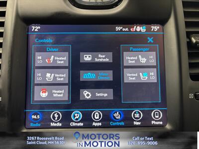 2018 Chrysler 300 S AWD w/Sunroof - Photo 12 - Saint Cloud, MN 56301