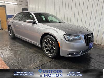 2018 Chrysler 300 S AWD w/Sunroof - Photo 7 - Saint Cloud, MN 56301