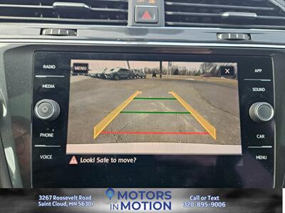 2018 Volkswagen Tiguan 2.0T SE 4Motion AWD   - Photo 11 - Saint Cloud, MN 56301