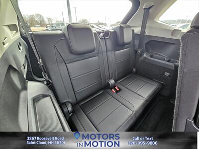 2018 Volkswagen Tiguan 2.0T SE 4Motion AWD   - Photo 17 - Saint Cloud, MN 56301
