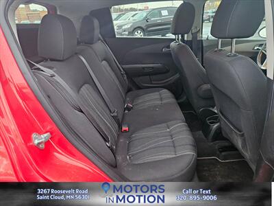 2015 Chevrolet Sonic LT Auto   - Photo 16 - Saint Cloud, MN 56301