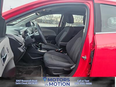 2015 Chevrolet Sonic LT Auto   - Photo 9 - Saint Cloud, MN 56301