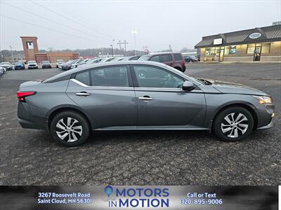 2020 Nissan Altima 2.5 S AWD   - Photo 6 - Saint Cloud, MN 56301