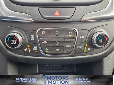 2019 Chevrolet Equinox LT AWD   - Photo 12 - Saint Cloud, MN 56301