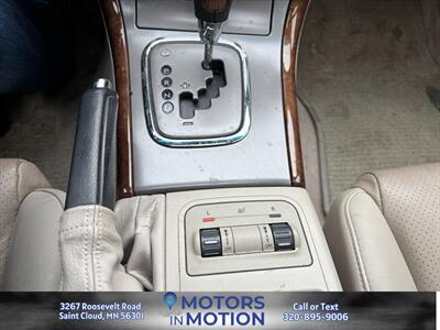 2007 Subaru Outback 3.0 R L.L.Bean Edition AWD w/Sunroof   - Photo 13 - Saint Cloud, MN 56301