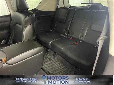 2019 INFINITI QX80 Luxe 4WD w/Sunroof   - Photo 14 - Saint Cloud, MN 56301