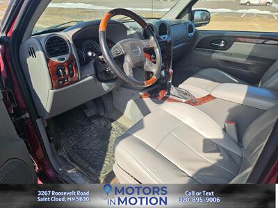 2008 GMC Envoy Denali AWD   - Photo 9 - Saint Cloud, MN 56301