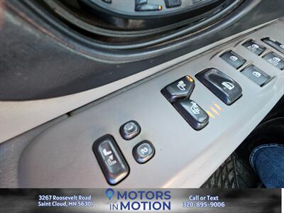 2008 GMC Envoy Denali AWD   - Photo 12 - Saint Cloud, MN 56301
