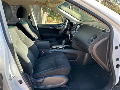 2014 Nissan Pathfinder S   - Photo 8 - Cottonwood, AZ 86326