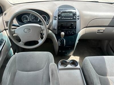 2007 Toyota Sienna CE 7-Passenger - Photo 10 - Houston, TX 77070