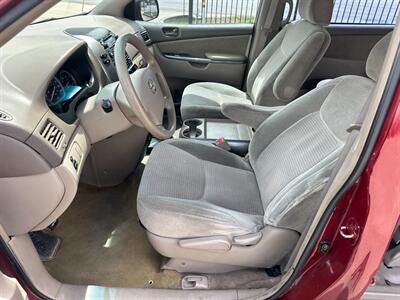 2007 Toyota Sienna CE 7-Passenger - Photo 19 - Houston, TX 77070