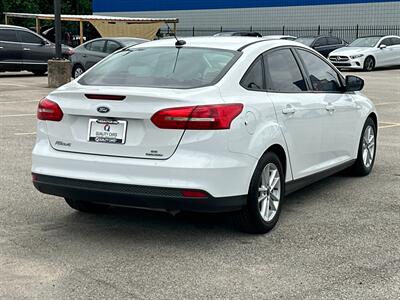 2016 Ford Focus SE   - Photo 6 - Houston, TX 77070