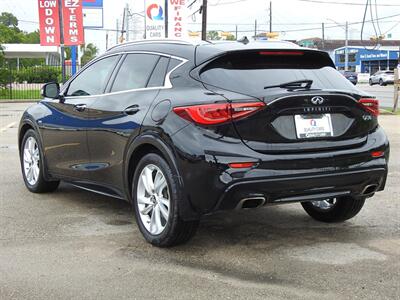 2017 INFINITI QX30 Premium   - Photo 5 - Houston, TX 77070