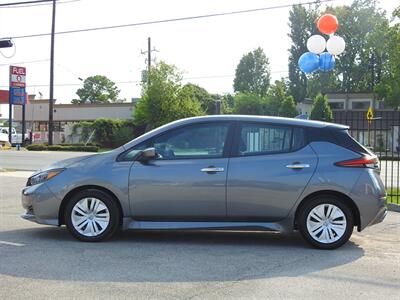 2023 Nissan LEAF S   - Photo 4 - Houston, TX 77070