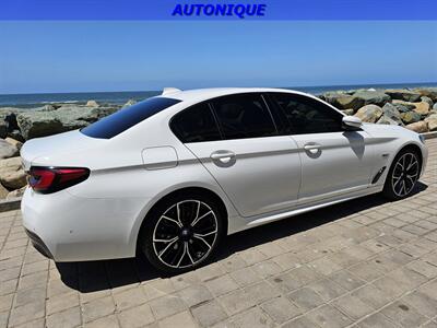 2022 BMW 5 Series 530e   - Photo 13 - Oceanside, CA 92054