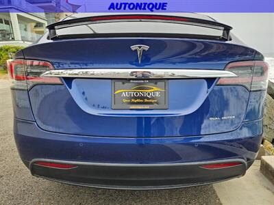2019 Tesla Model X Standard Range   - Photo 6 - Oceanside, CA 92054
