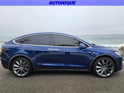 2019 Tesla Model X Standard Range   - Photo 10 - Oceanside, CA 92054