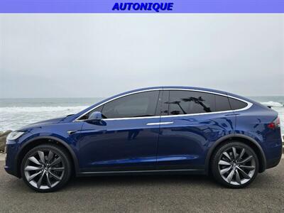 2019 Tesla Model X Standard Range   - Photo 3 - Oceanside, CA 92054