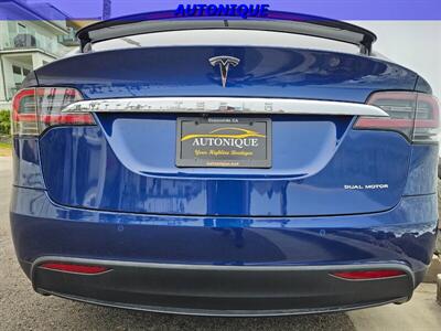 2019 Tesla Model X Standard Range   - Photo 8 - Oceanside, CA 92054