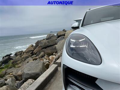 2020 Porsche Macan S   - Photo 15 - Oceanside, CA 92054