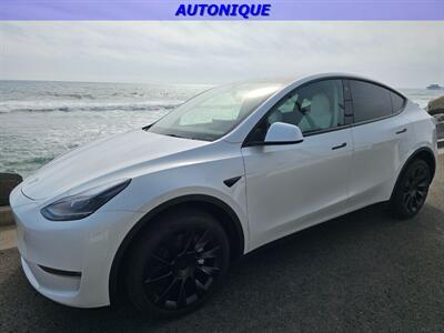 2023 Tesla Model Y Long Range   - Photo 2 - Oceanside, CA 92054